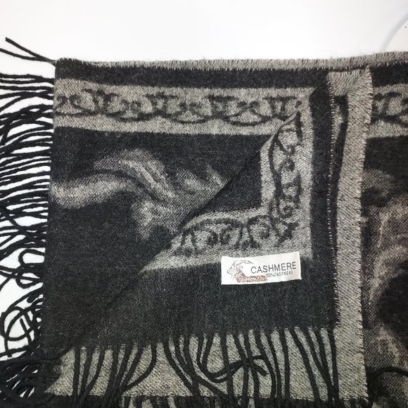 Black and Grey Soft 100% cashmere shawl - Picture 8 of 9